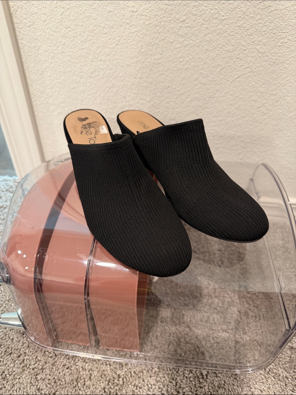 Me too black wedge slip ons size 9